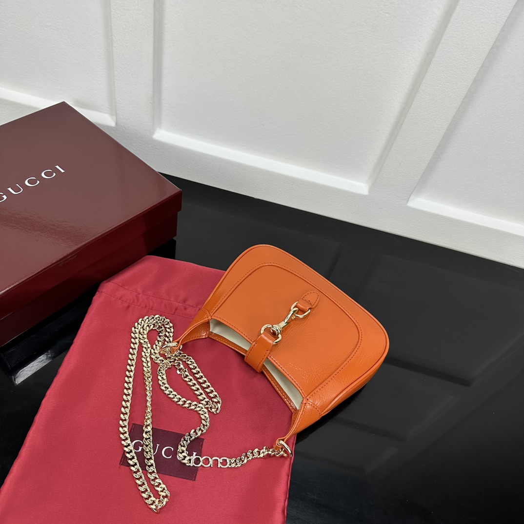 Gucci Hobo Bags